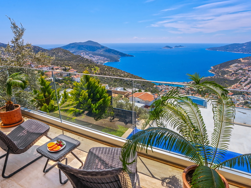  gece  -  Kasım
  | Kalkan Kördere'de Deniz Manzaralı 8 Kişilik Aile Villası: Çocuk Havuzlu ve Jakuzili